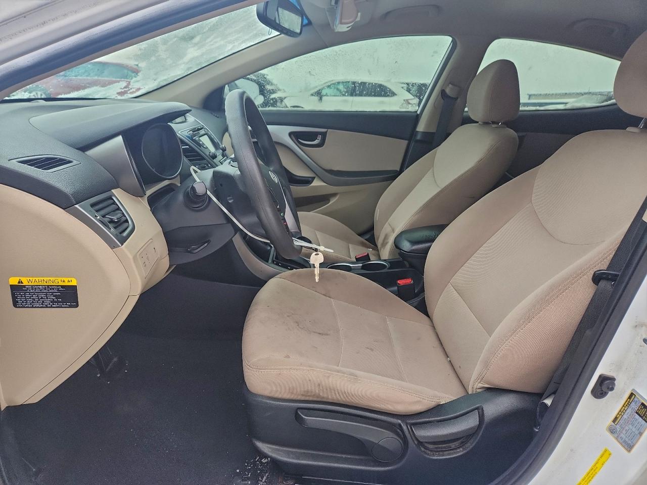 2016 HYUNDAI ELANTRA SE photo 7