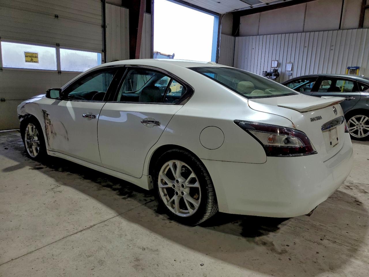 2013 NISSAN MAXIMA S photo 2