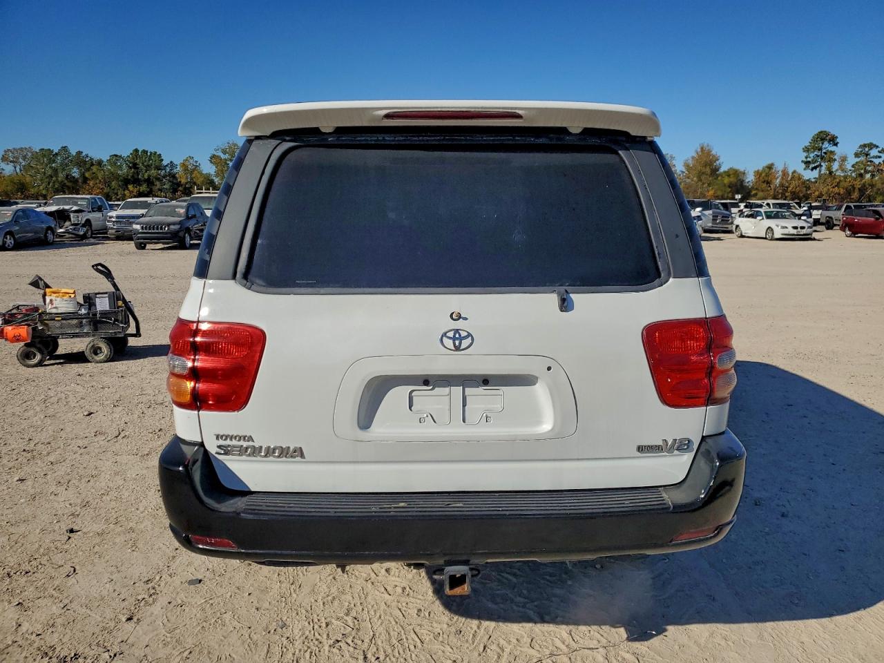 2002 TOYOTA SEQUOIA SR5 photo 6