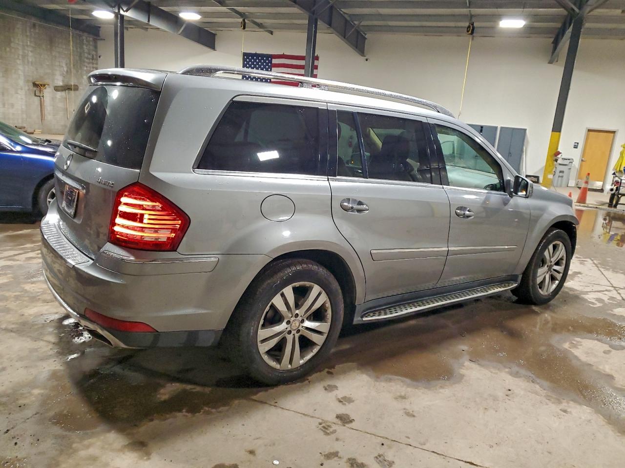 2011 MERCEDES-BENZ GL 450 4MATIC photo 3