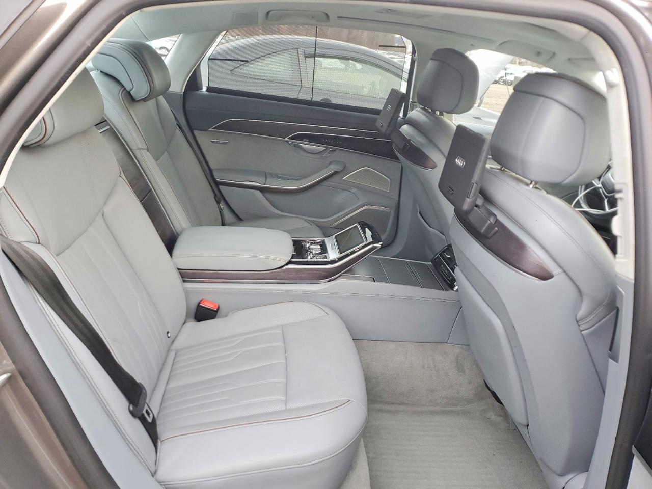 2020 AUDI A8 L photo 10