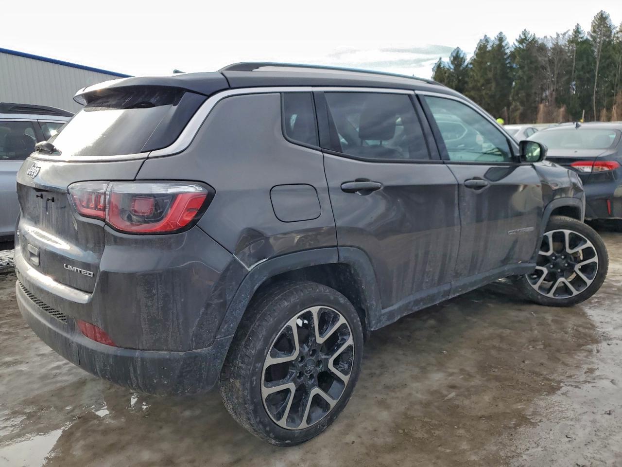 2017 JEEP COMPASS LIMITED photo 3
