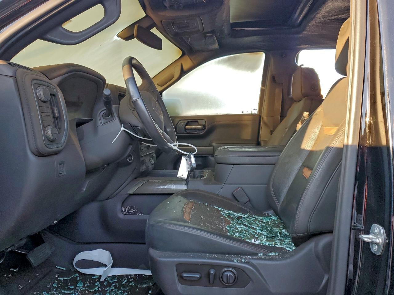 2021 GMC SIERRA K1500 AT4 photo 7