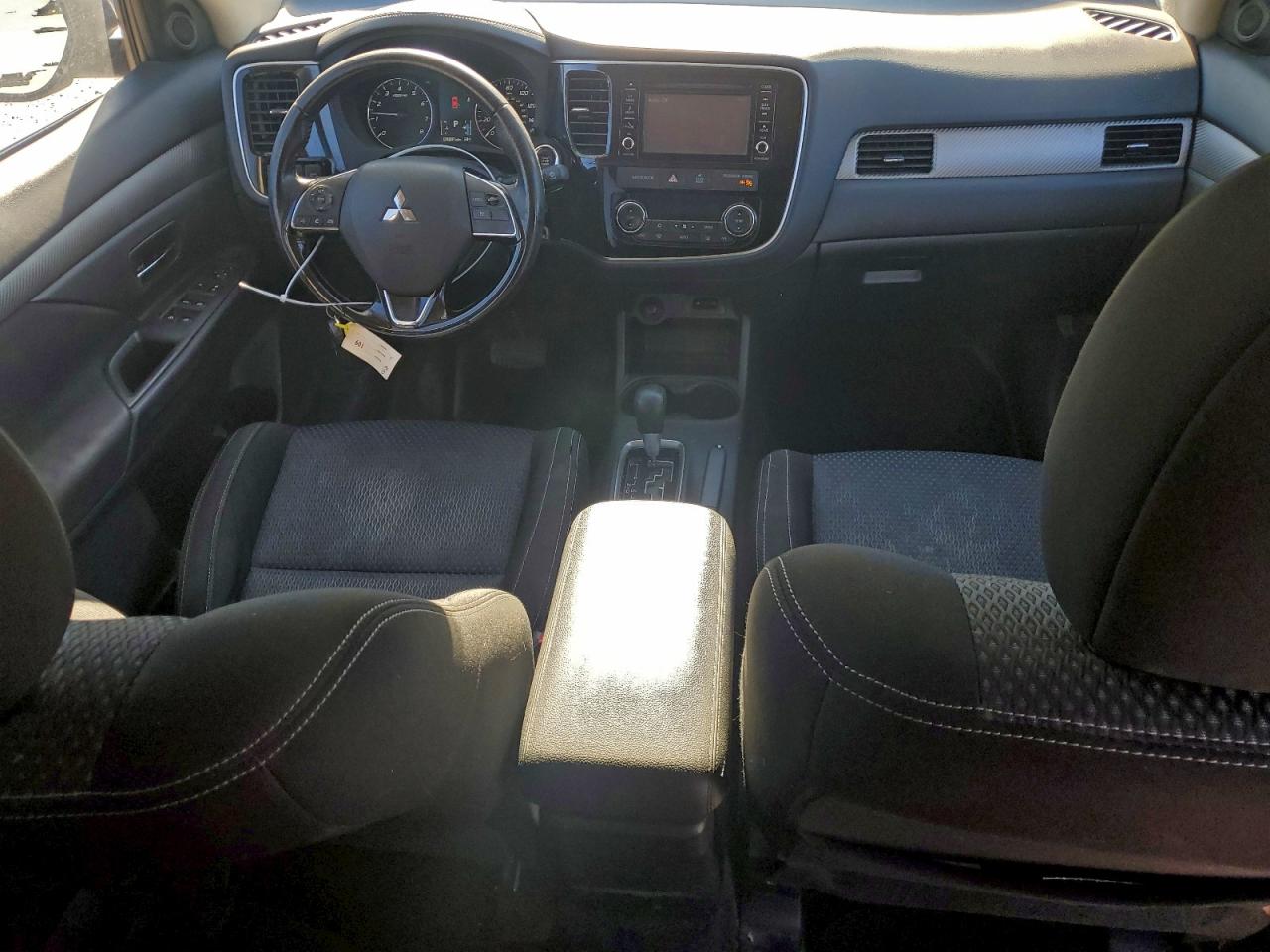 2016 MITSUBISHI OUTLANDER SE photo 8