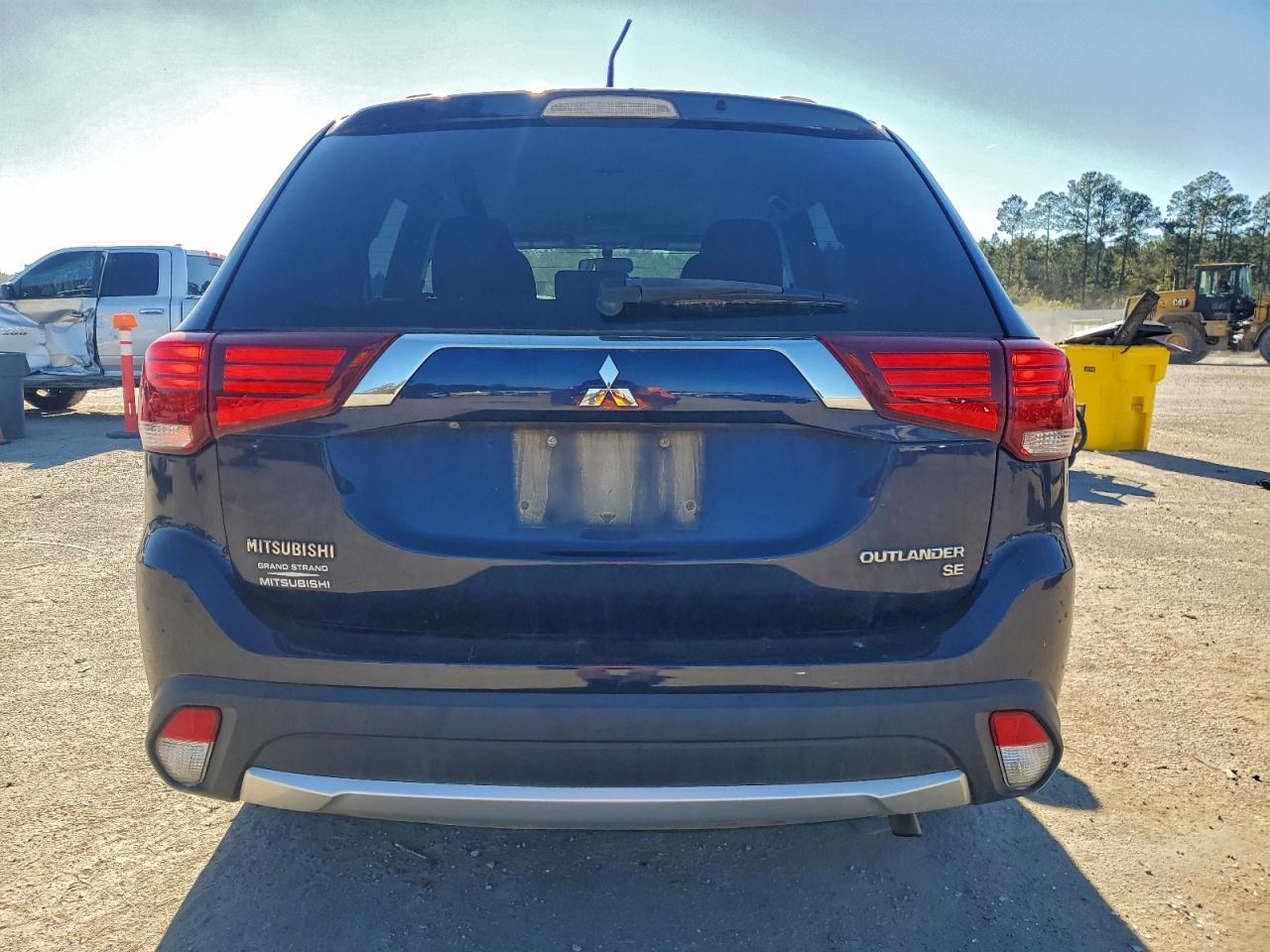 2016 MITSUBISHI OUTLANDER SE photo 6