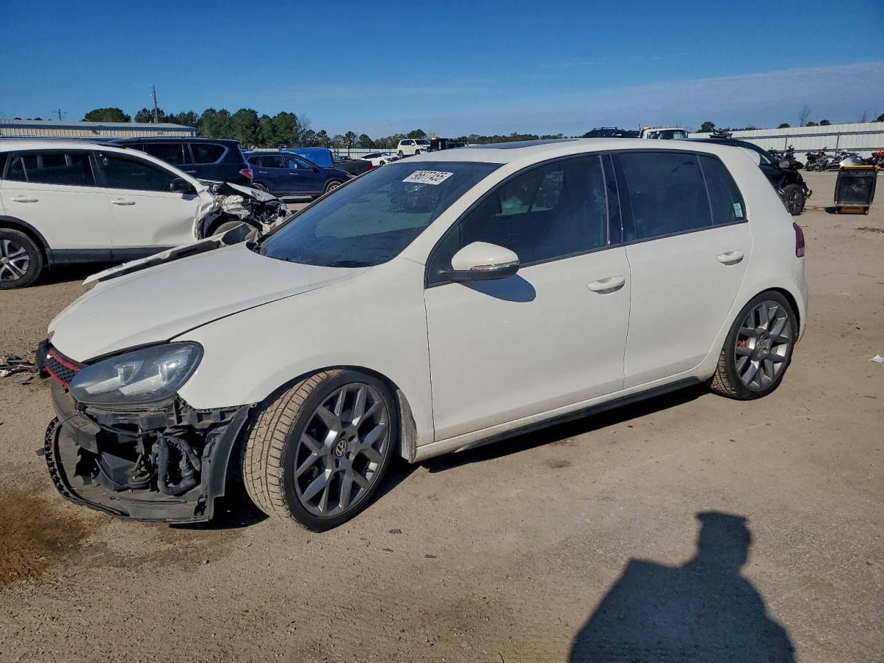 2013 VOLKSWAGEN GTI