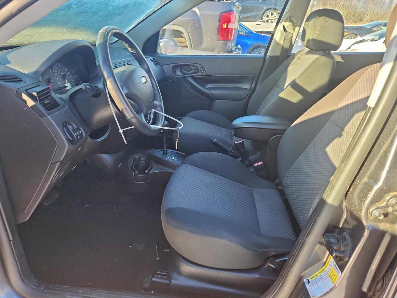 2007 FORD FOCUS ZX5 photo 7