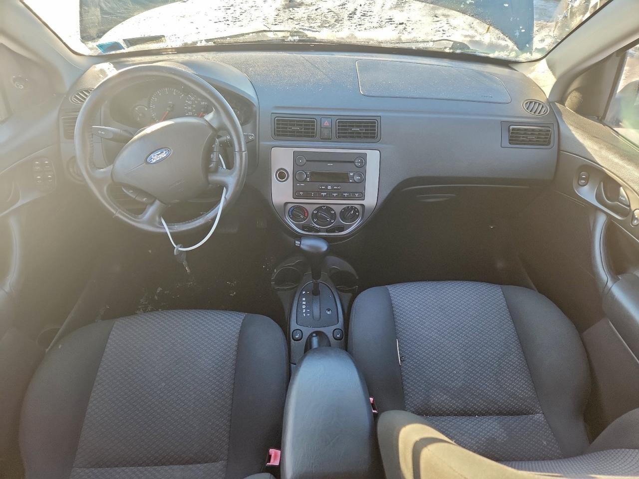 2007 FORD FOCUS ZX5 photo 8