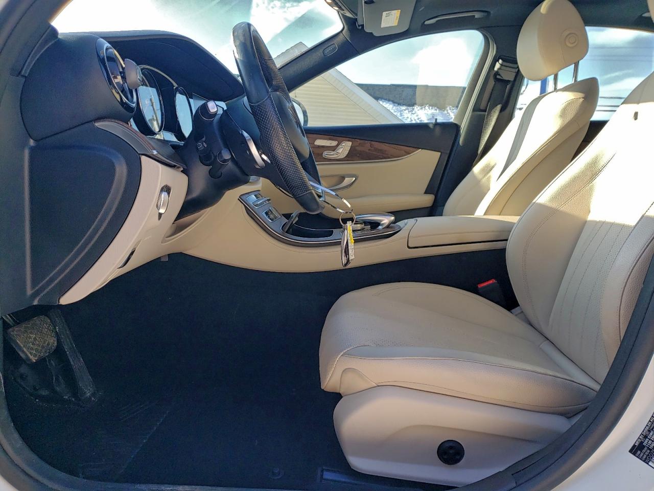 2018 MERCEDES-BENZ E 300 4MATIC photo 7