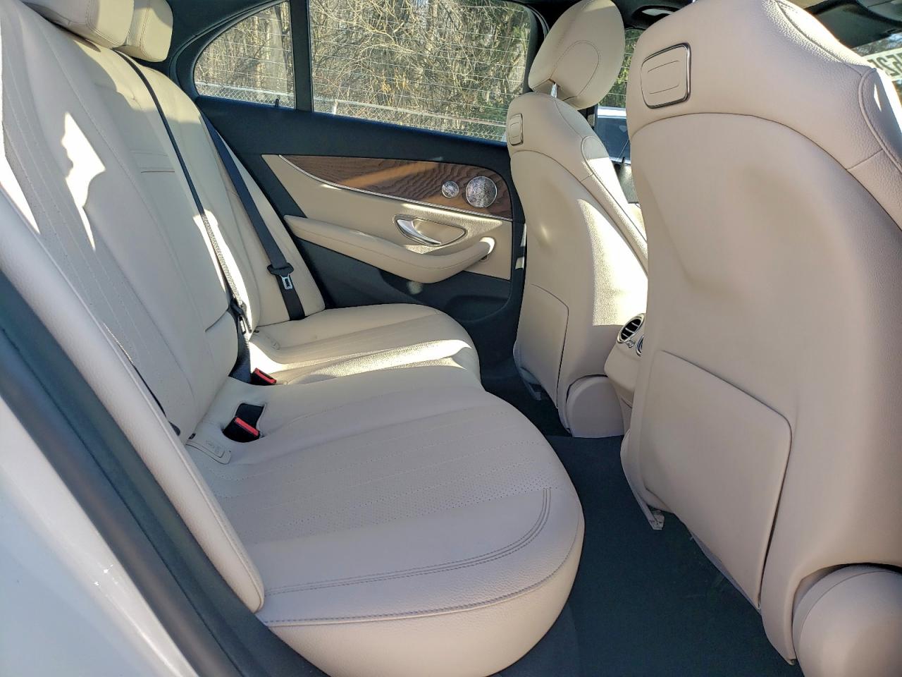 2018 MERCEDES-BENZ E 300 4MATIC photo 10