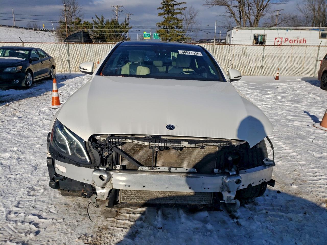 2018 MERCEDES-BENZ E 300 4MATIC photo 5