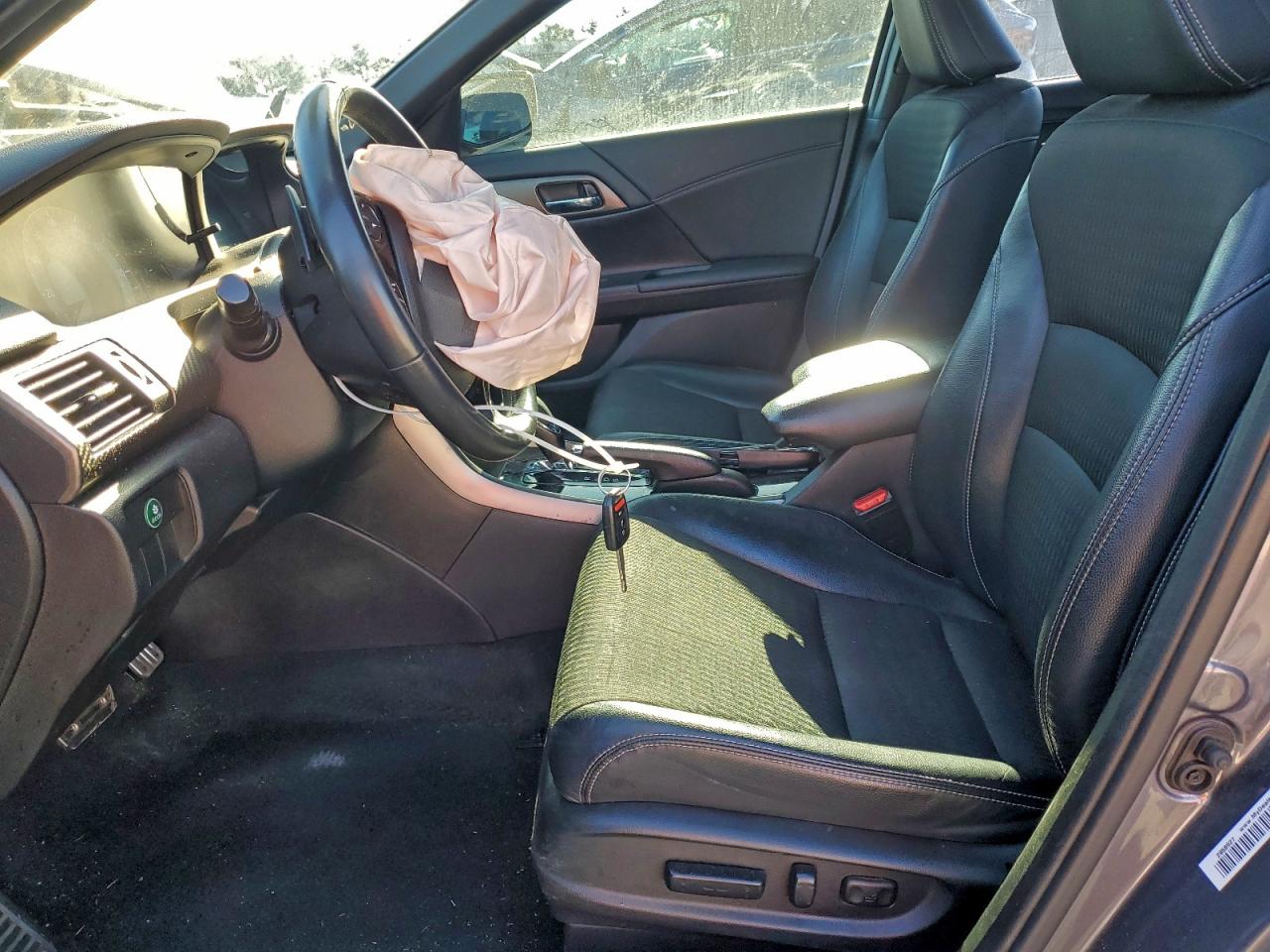 2016 HONDA ACCORD SPORT photo 7