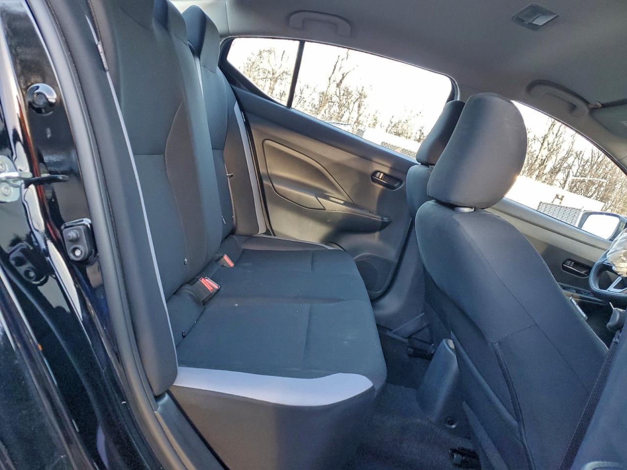 2025 NISSAN VERSA S photo 10