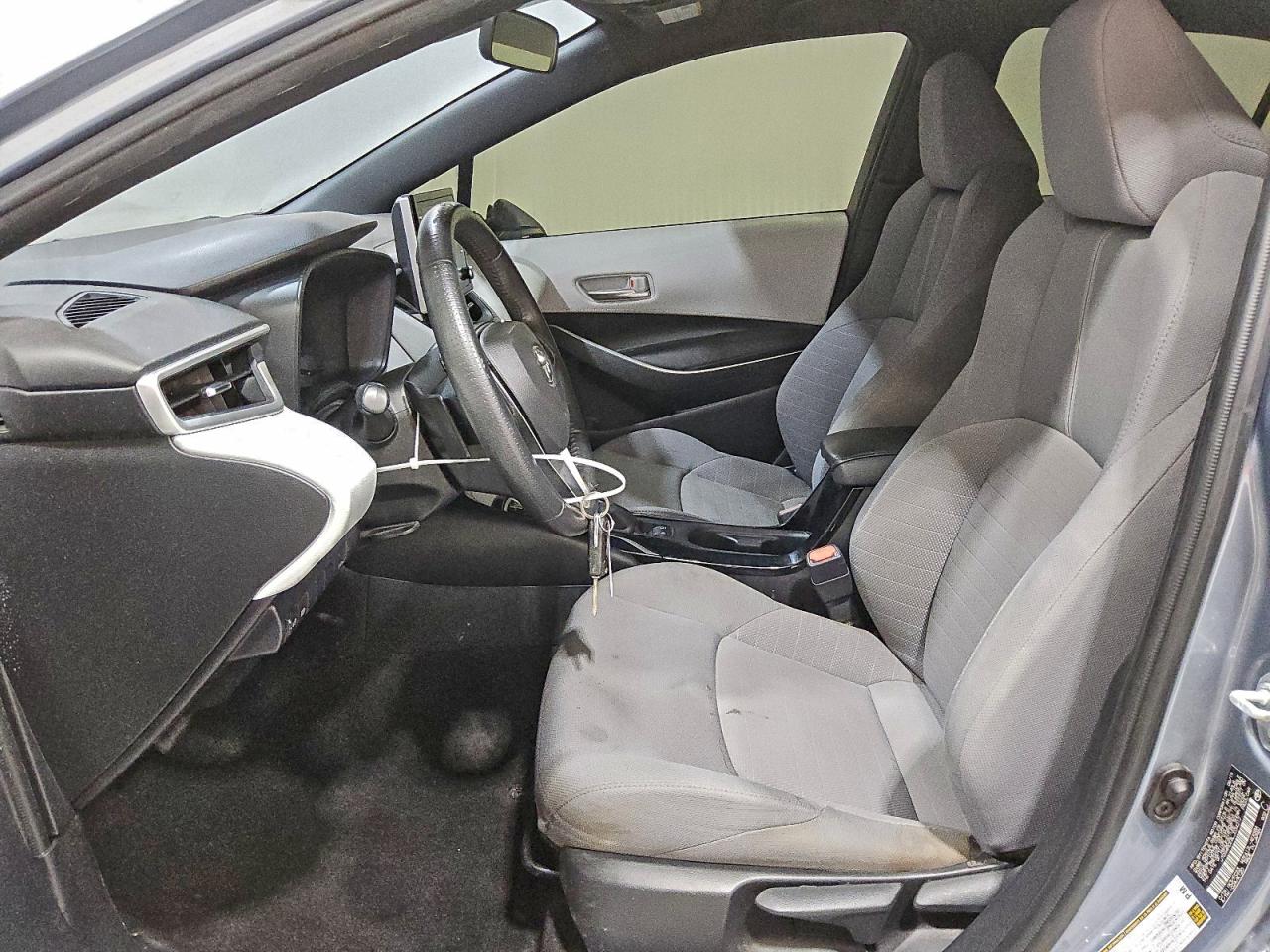 2020 TOYOTA COROLLA SE photo 7
