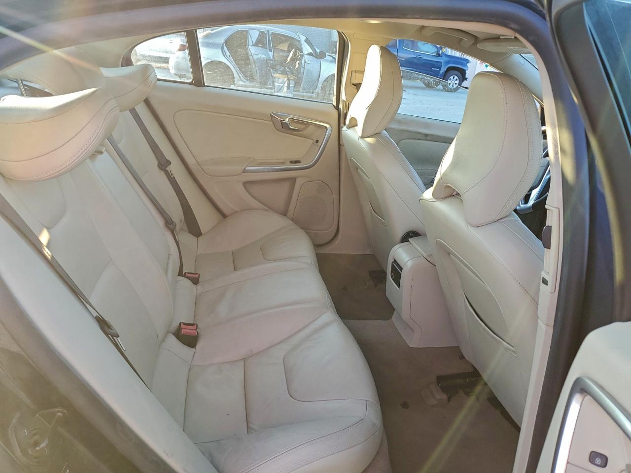 2013 VOLVO S60 T5 photo 19