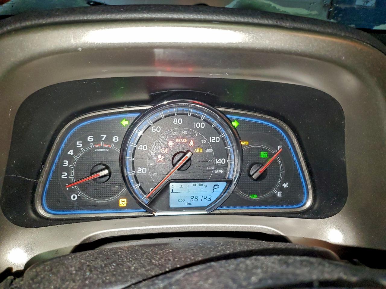 2014 TOYOTA RAV4 LIMITED photo 9