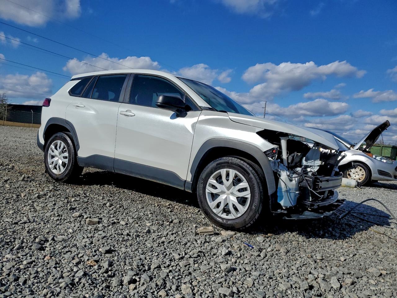 2024 TOYOTA COROLLA CROSS L photo 4