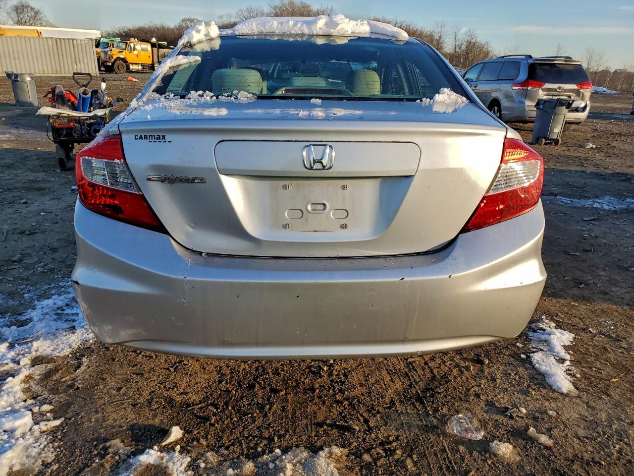 2012 HONDA CIVIC LX photo 6