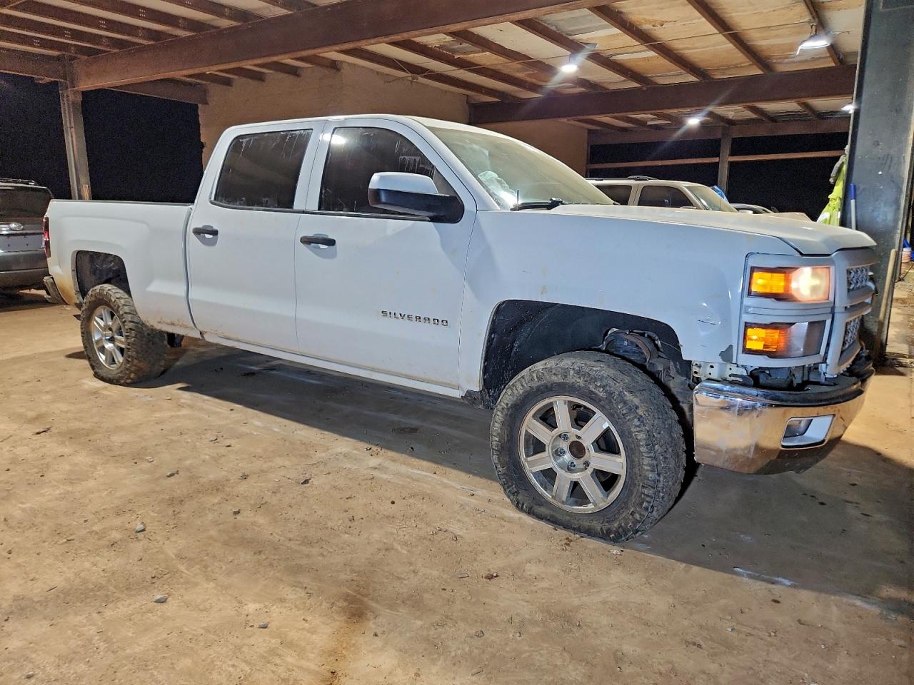 2014 CHEVROLET SILVERADO C1500 photo 4
