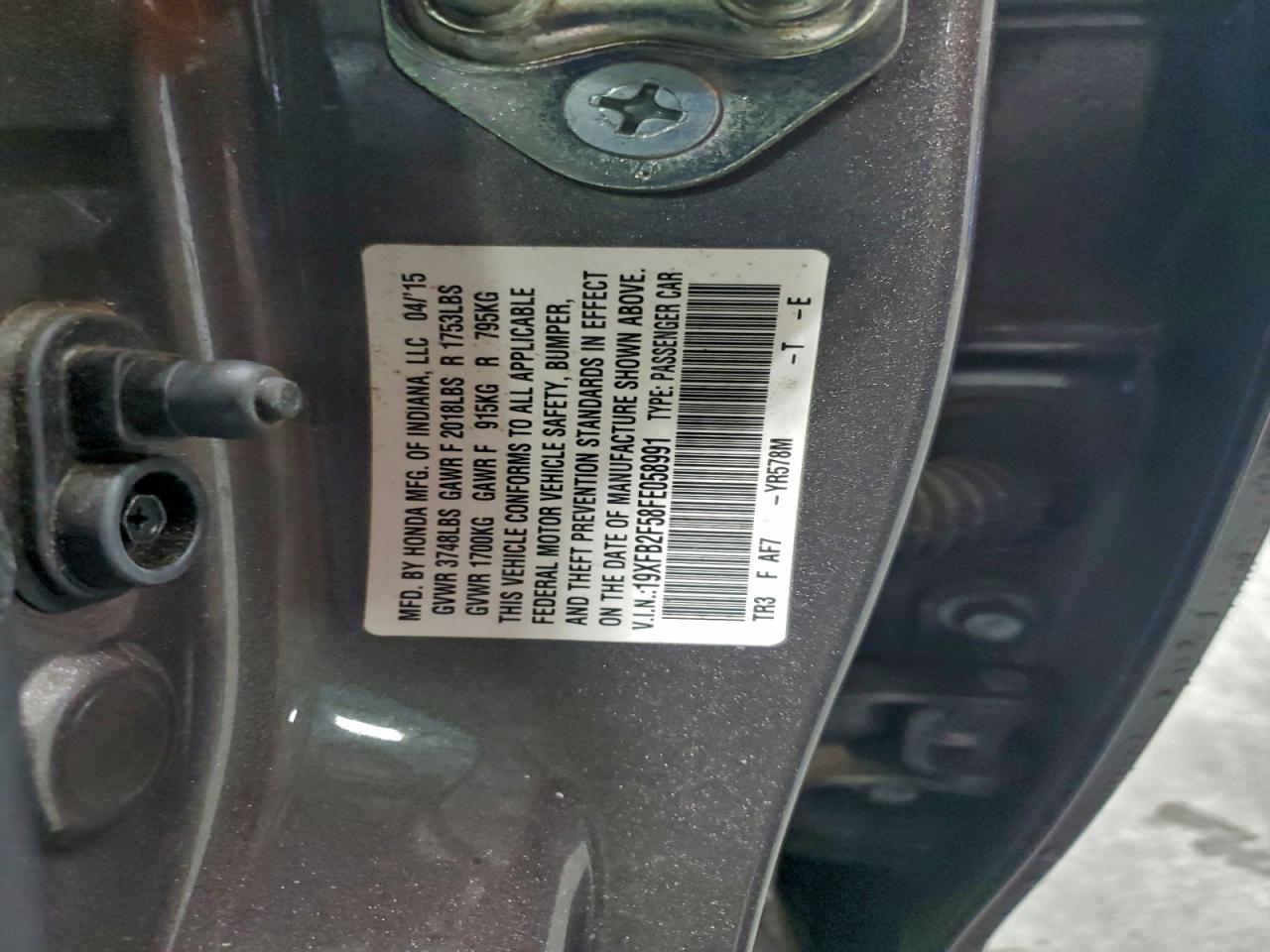2015 HONDA CIVIC LX photo 12