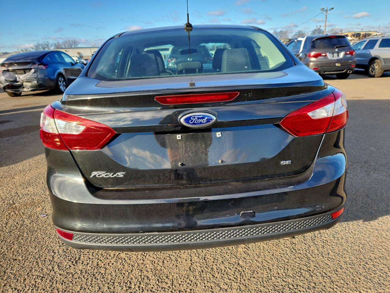 2014 FORD FOCUS SE photo 6