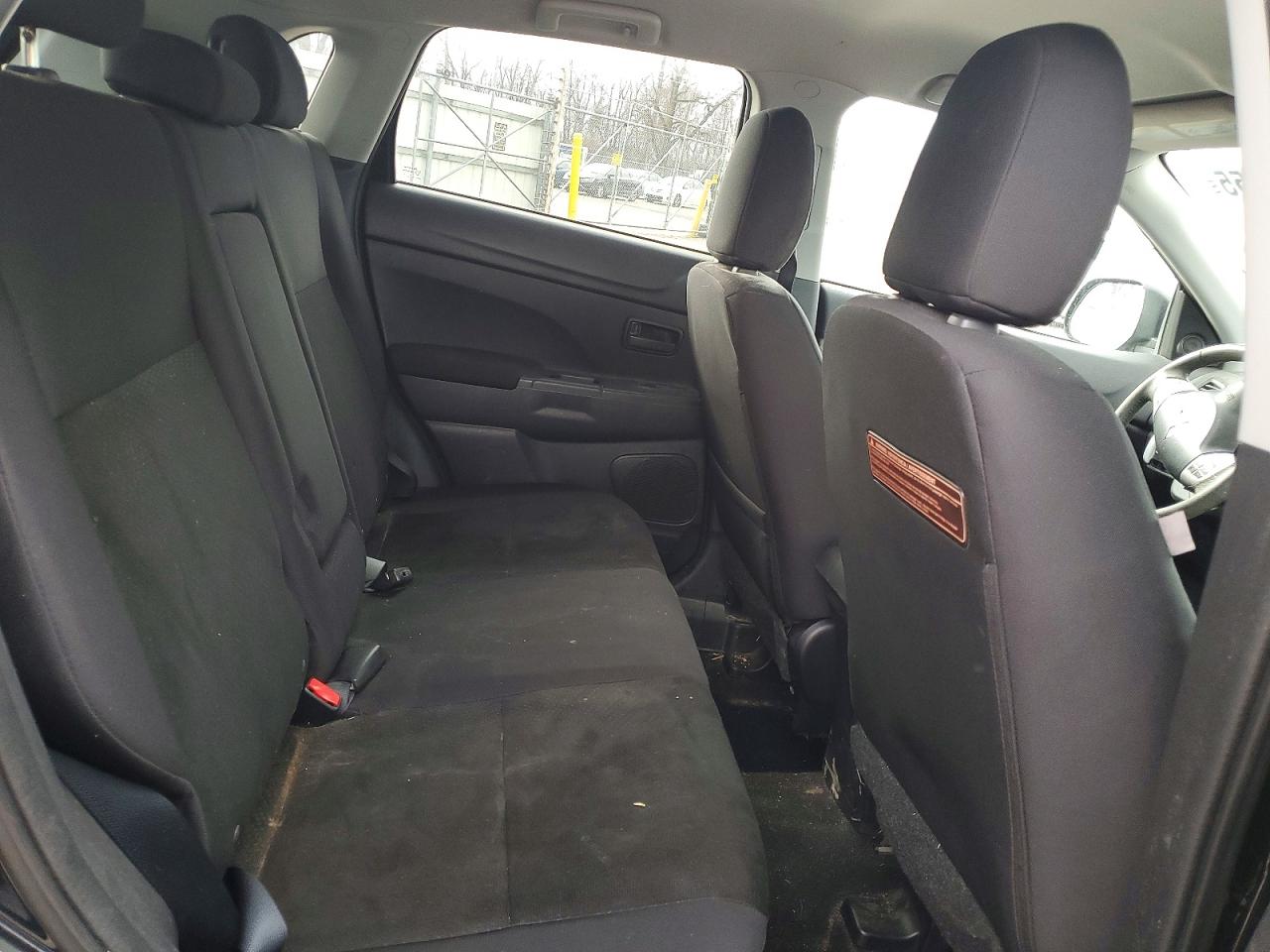 2013 MITSUBISHI OUTLANDER SPORT ES photo 11