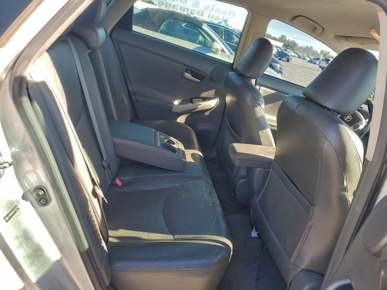 2010 TOYOTA PRIUS photo 10