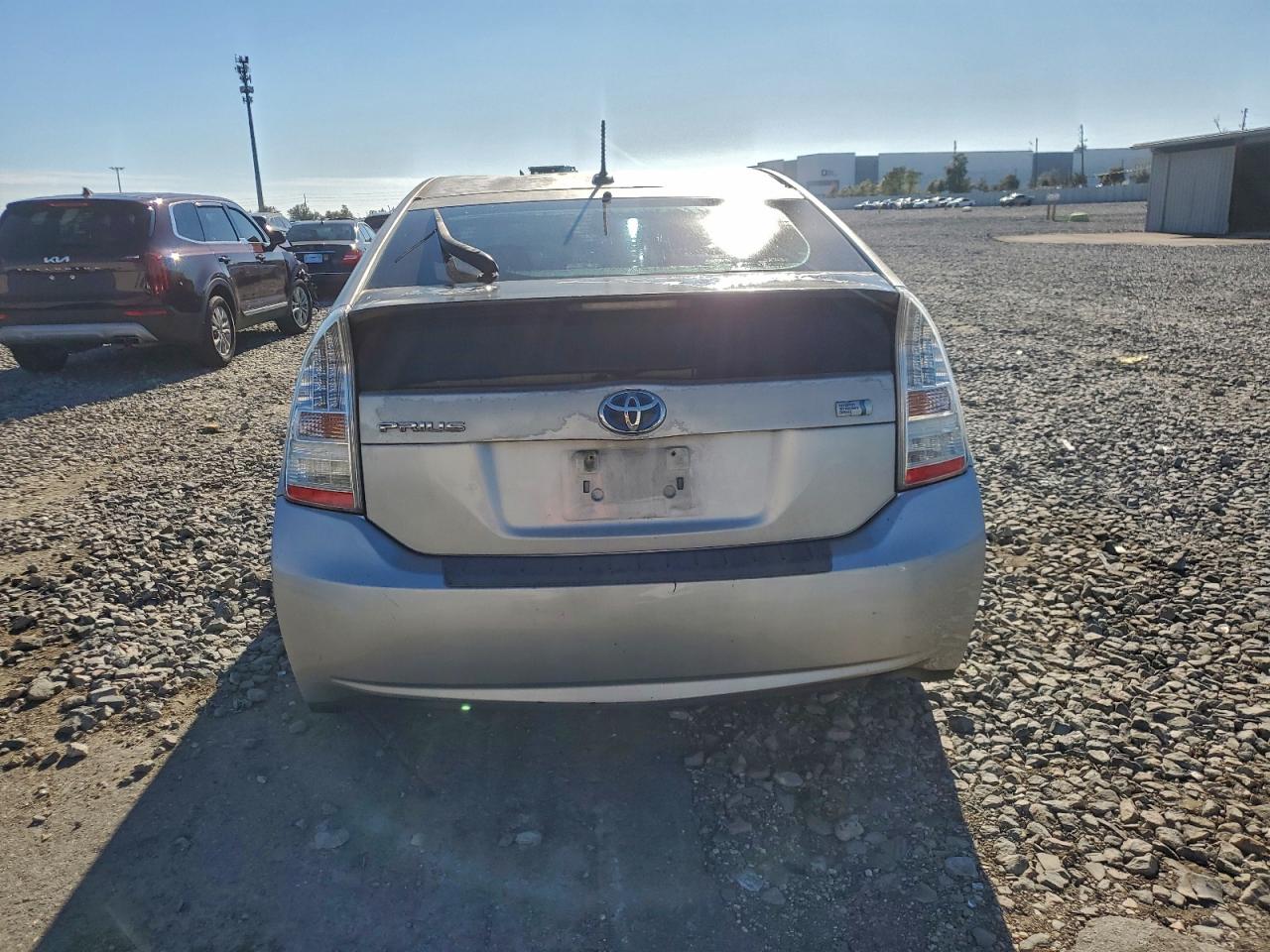 2010 TOYOTA PRIUS photo 6