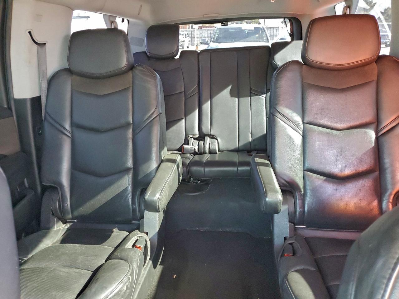 2019 CADILLAC ESCALADE ESV PREMIUM LUXURY photo 10