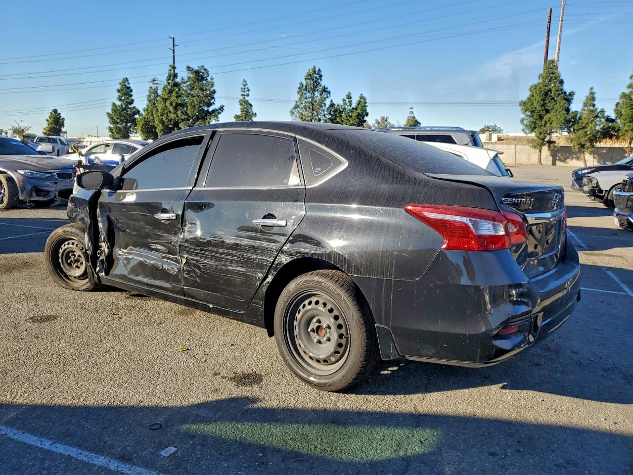 2019 NISSAN SENTRA S photo 2