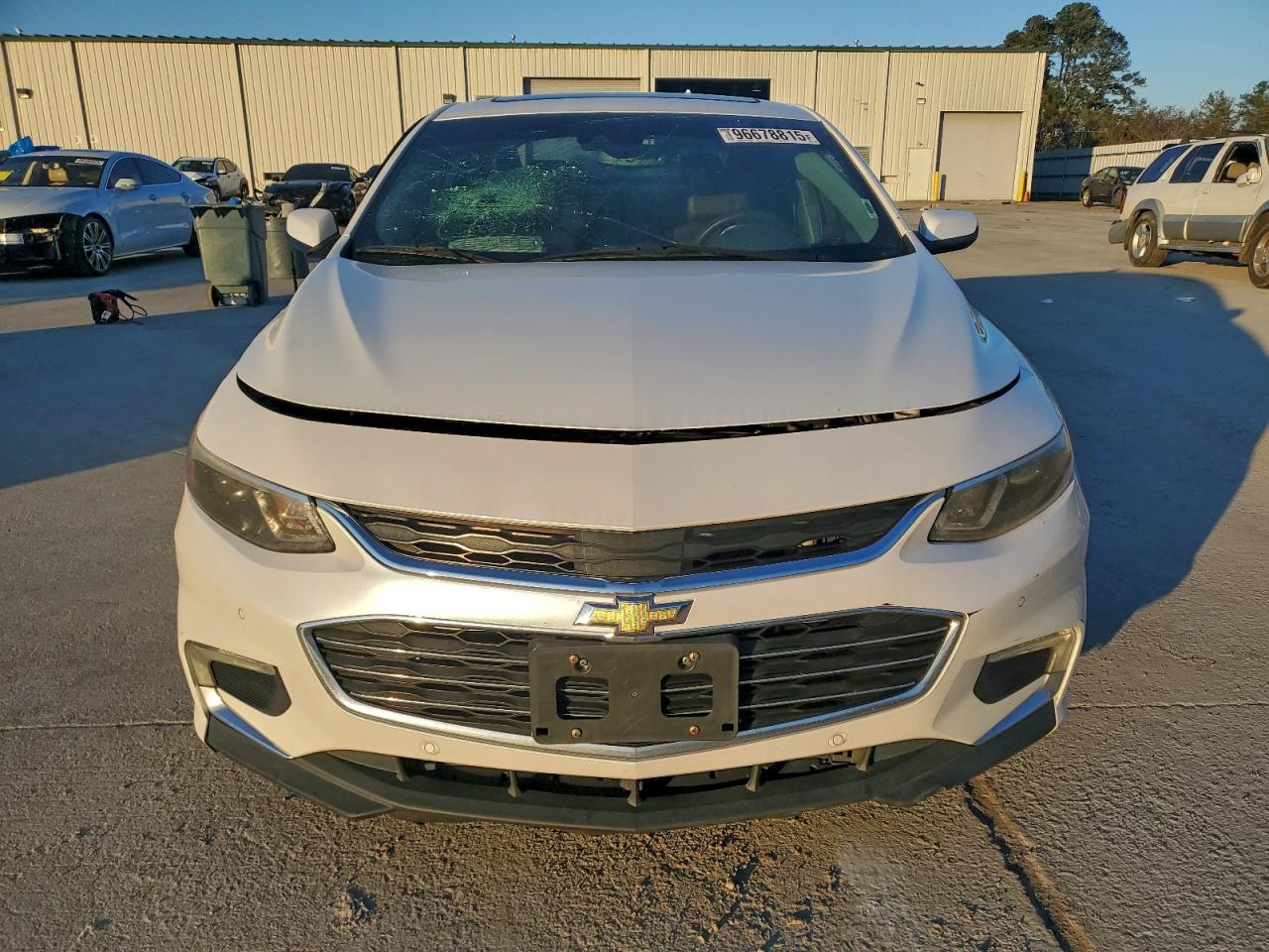 2017 CHEVROLET MALIBU PREMIER photo 5