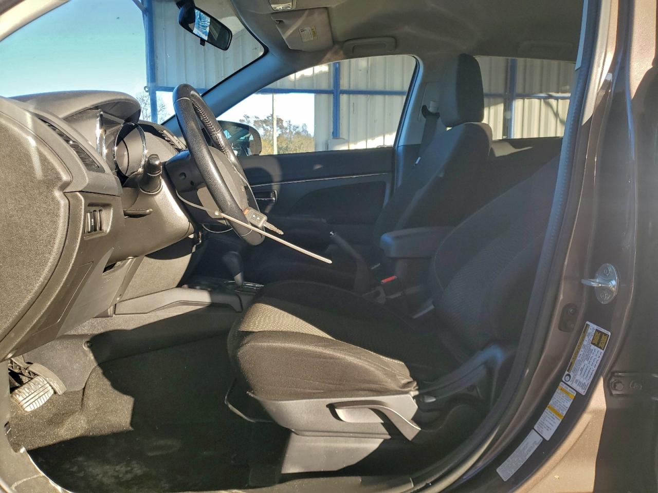 2016 MITSUBISHI OUTLANDER SPORT ES photo 7
