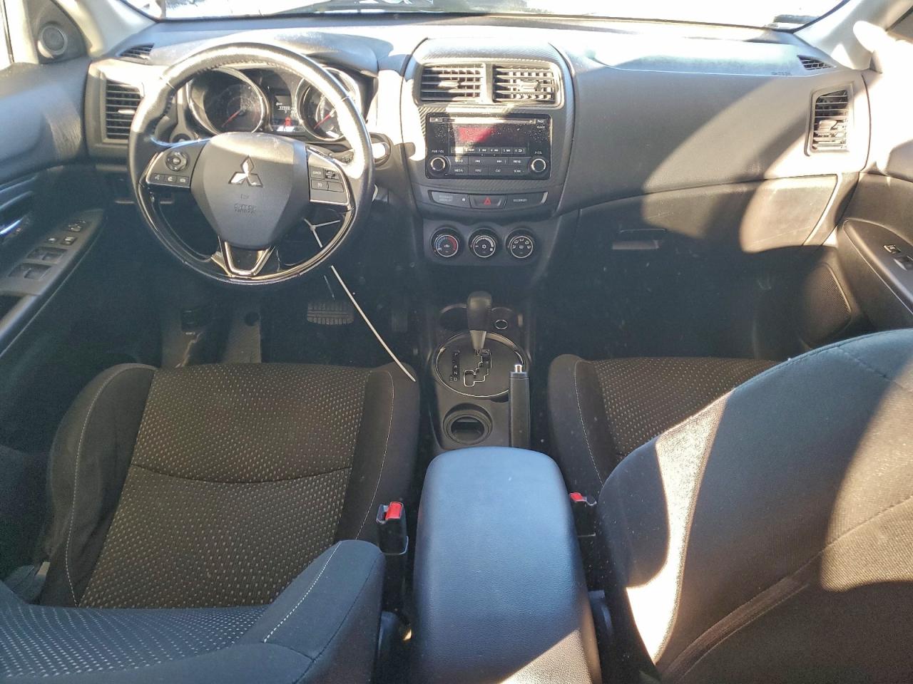 2016 MITSUBISHI OUTLANDER SPORT ES photo 8