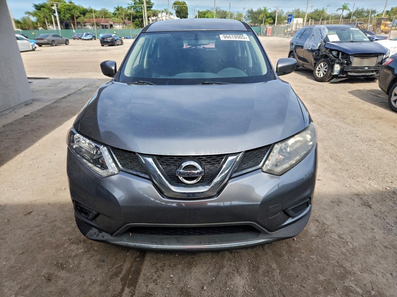 2016 NISSAN ROGUE S photo 5