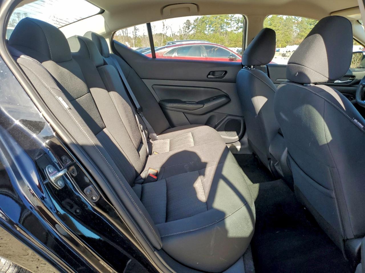 2025 NISSAN ALTIMA SV photo 10