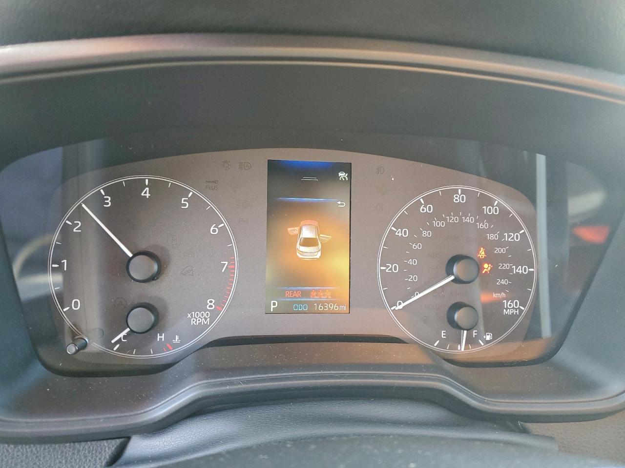 2025 TOYOTA COROLLA LE photo 17