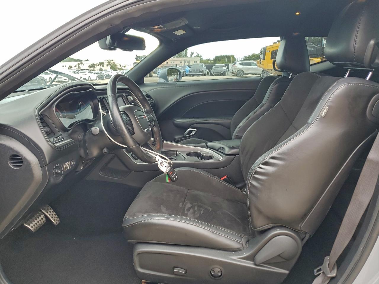 2022 DODGE CHALLENGER GT photo 19