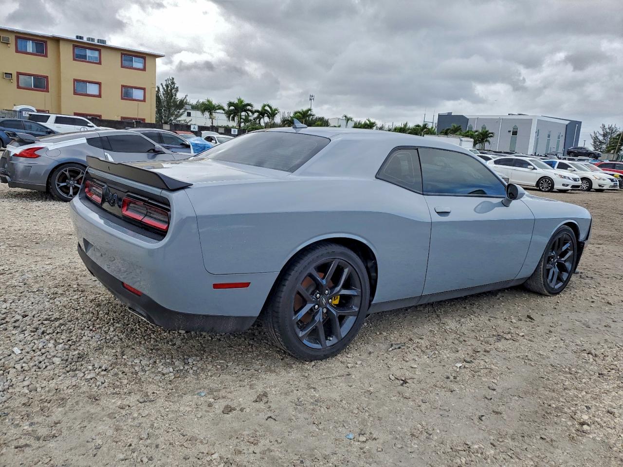 2022 DODGE CHALLENGER GT photo 7