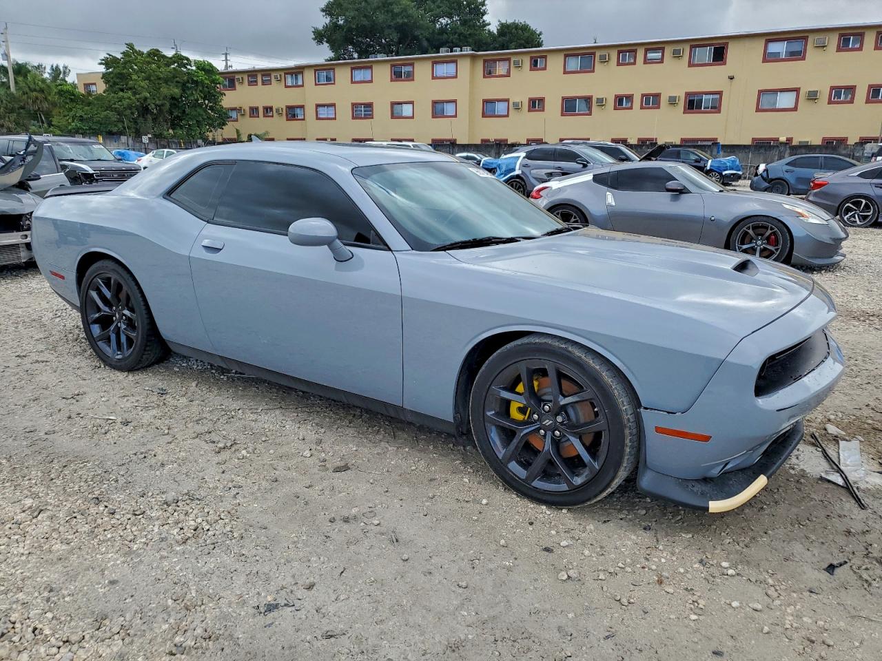 2022 DODGE CHALLENGER GT photo 10