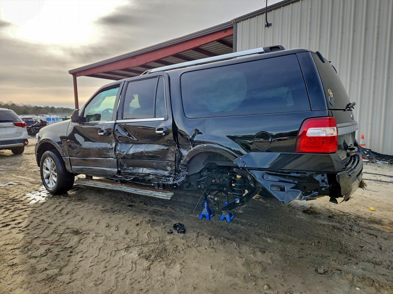 2017 FORD EXPEDITION EL LIMITED photo 2