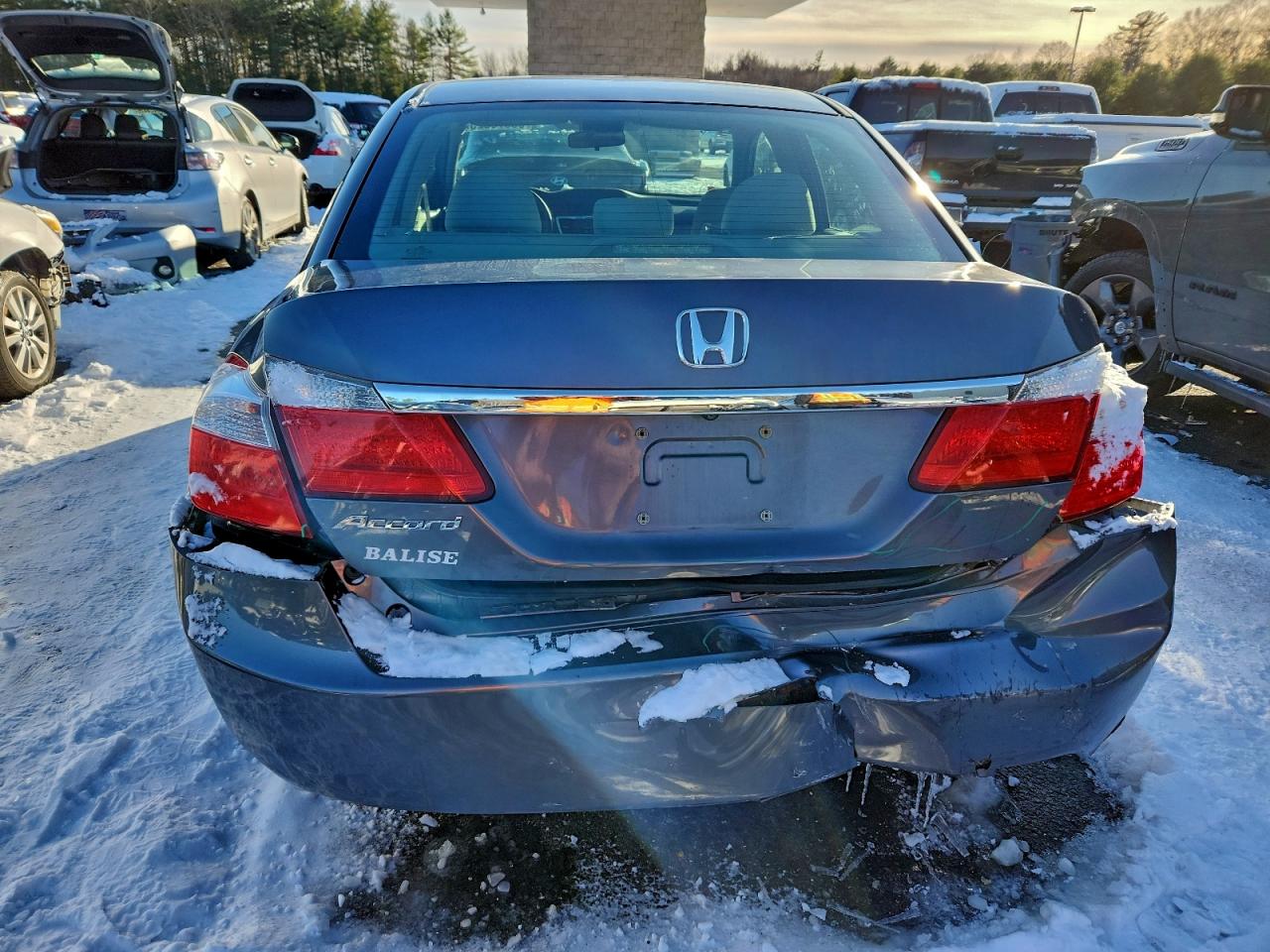 2013 HONDA ACCORD LX photo 6