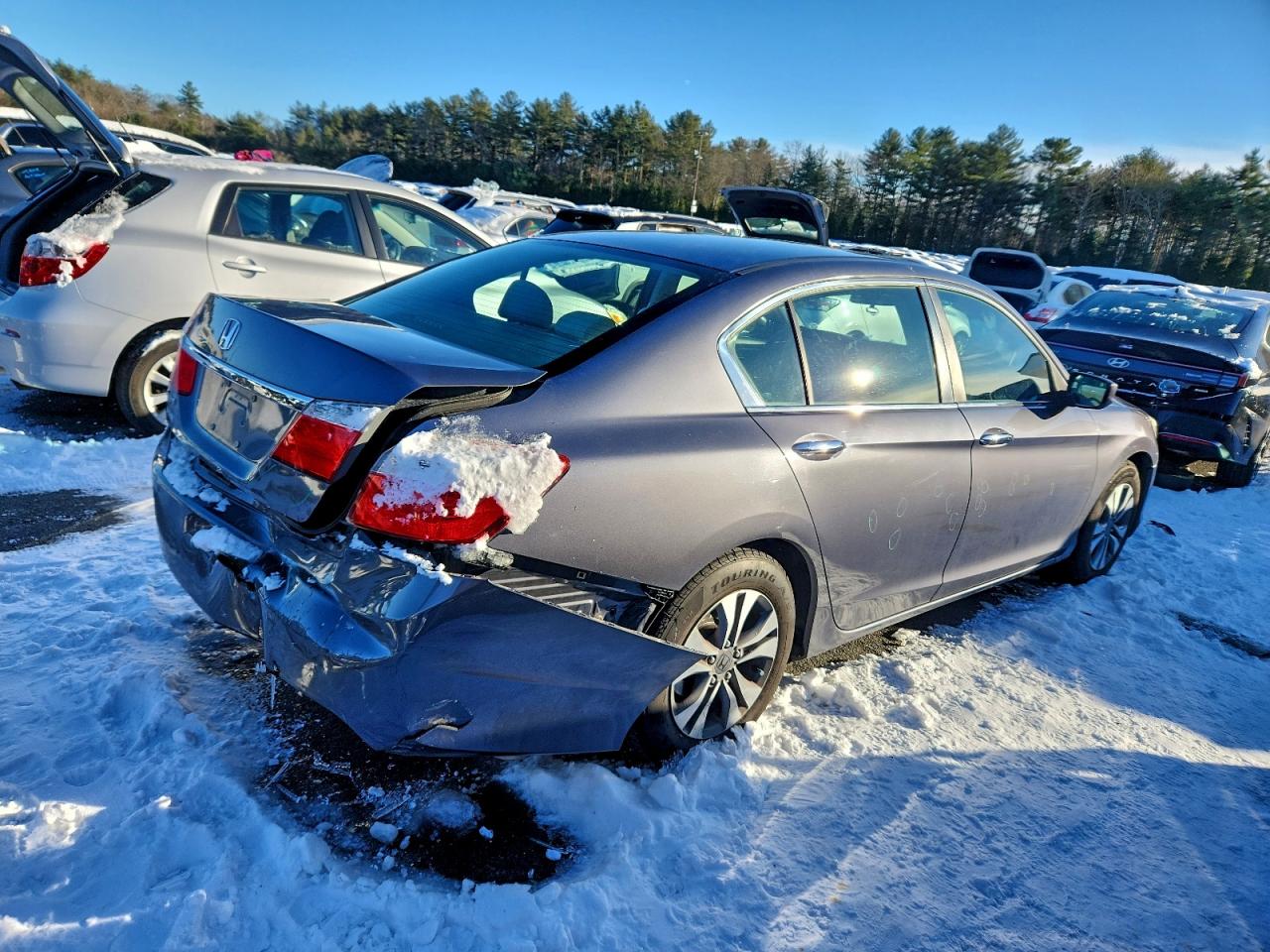 2013 HONDA ACCORD LX photo 3