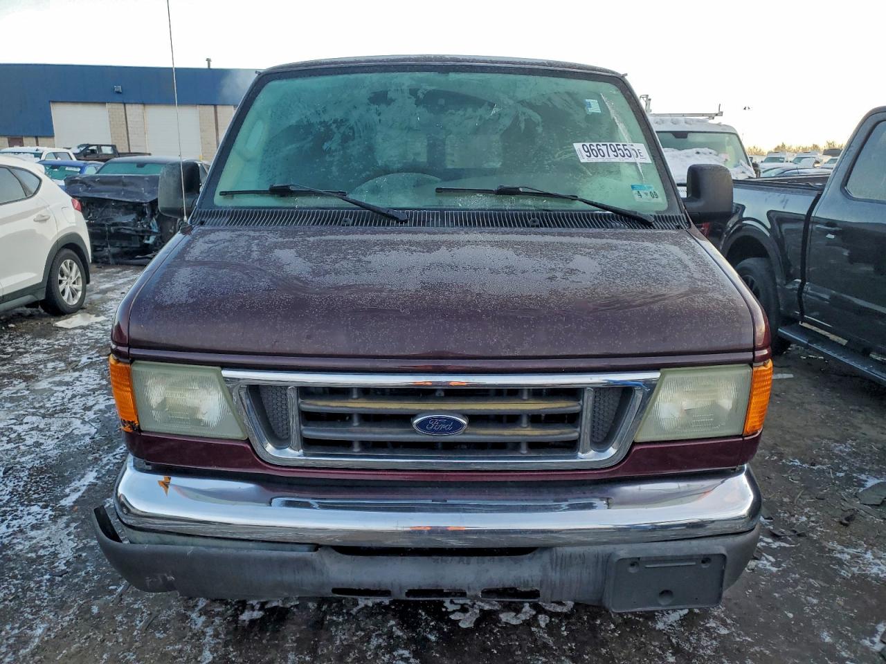2004 FORD ECONOLINE E150 WAGON photo 5