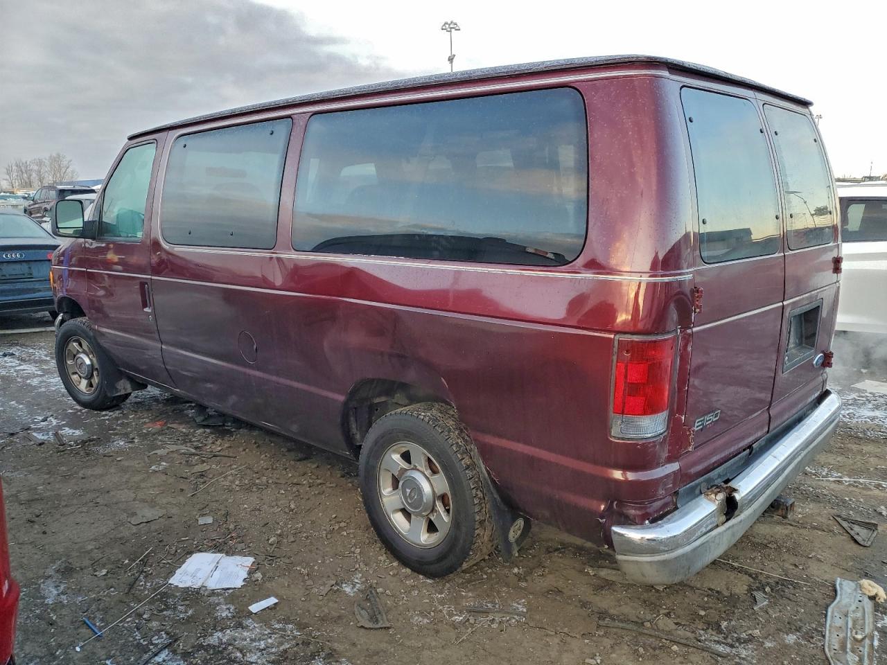 2004 FORD ECONOLINE E150 WAGON photo 2