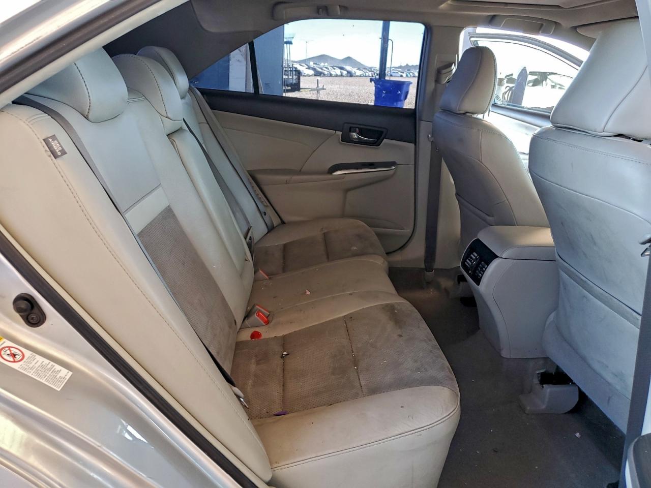 2014 TOYOTA CAMRY HYBRID photo 10