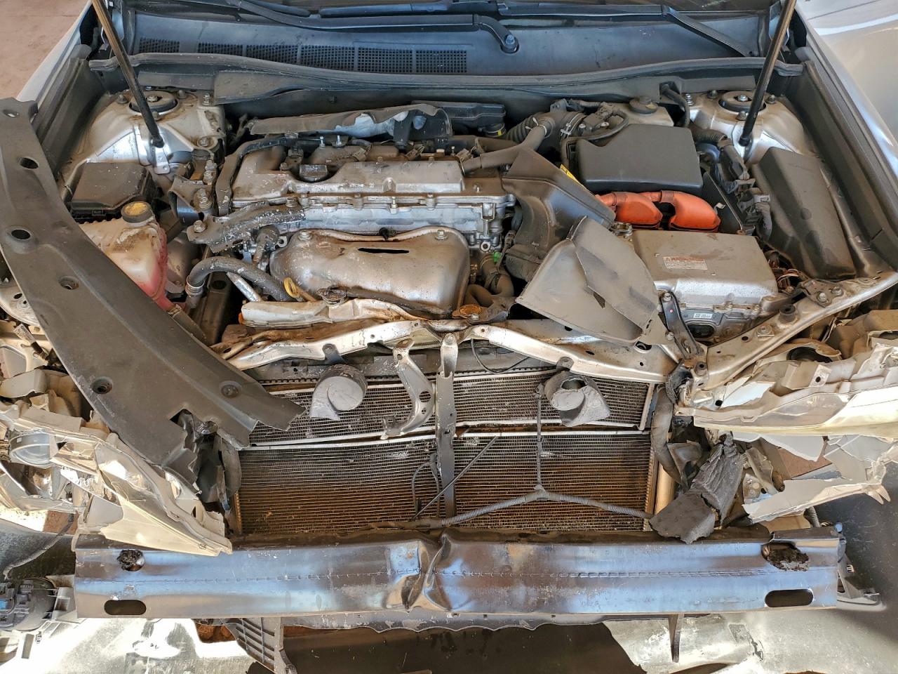 2014 TOYOTA CAMRY HYBRID photo 11