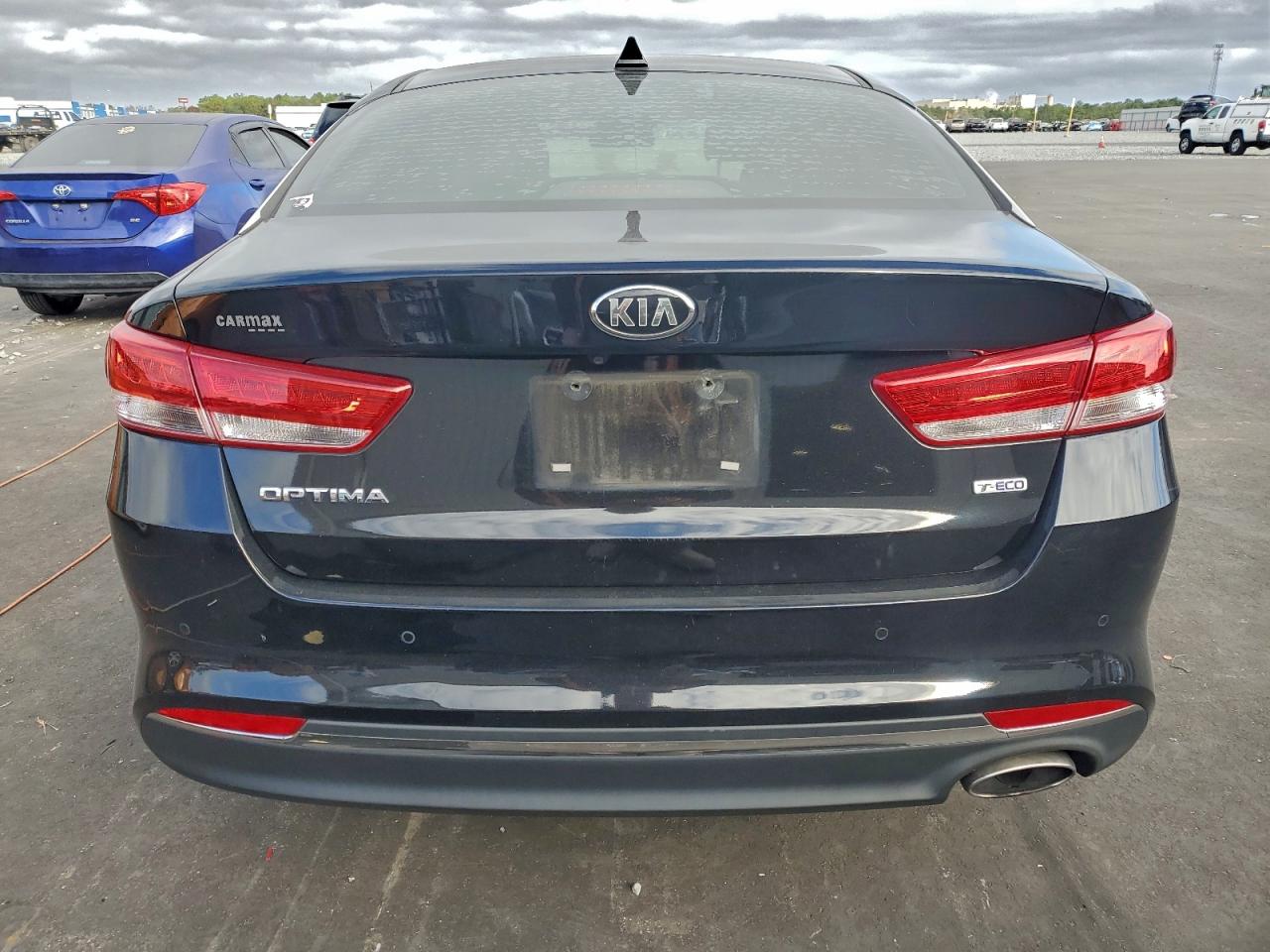 2016 KIA OPTIMA LX photo 6