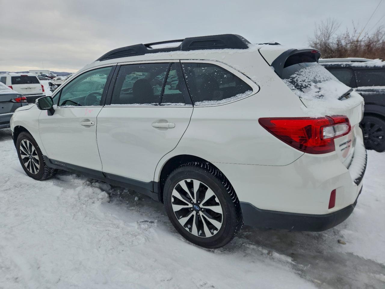 2015 SUBARU OUTBACK 2.5I LIMITED photo 2