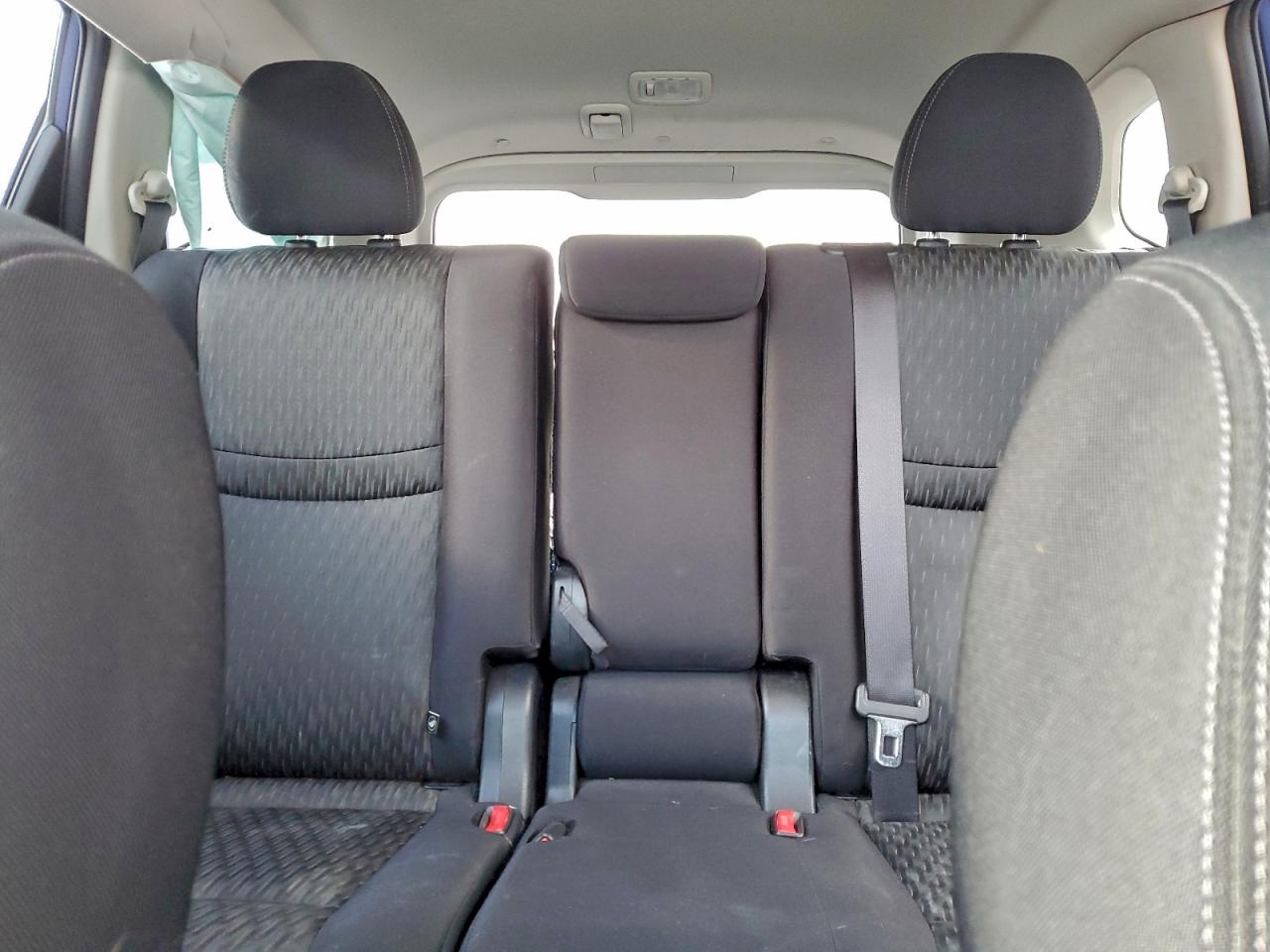 2020 NISSAN ROGUE S photo 10