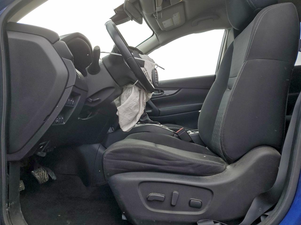 2020 NISSAN ROGUE S photo 7